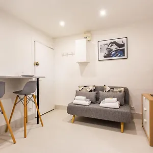 Cmg Montorgueil - Clery , París Francia