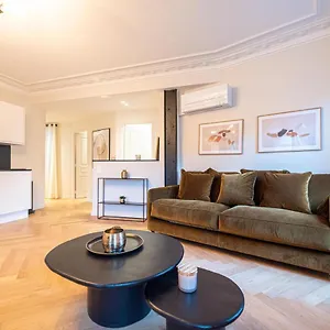 Luxury In Center , París Francia