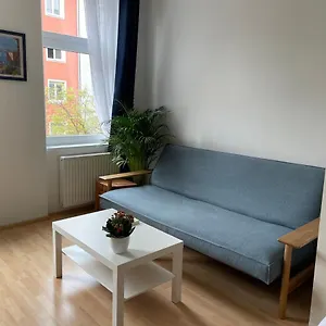 Central Sunny Flat With Free Parking , Viena Austria