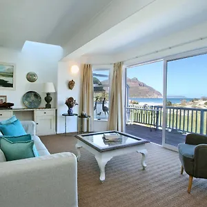 https://6-jamaica-beach.hotels-capetown.com